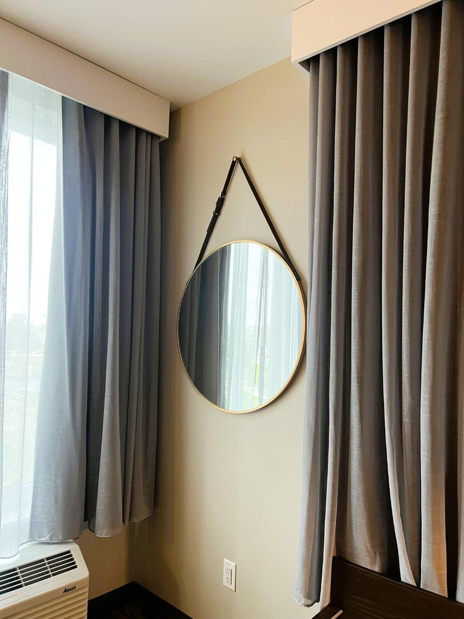 La Quinta Inn & Suites By Wyndham 拉哈布拉 外观 照片