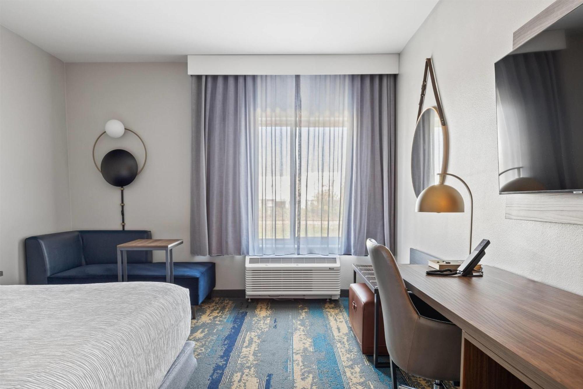 La Quinta Inn & Suites By Wyndham 拉哈布拉 外观 照片