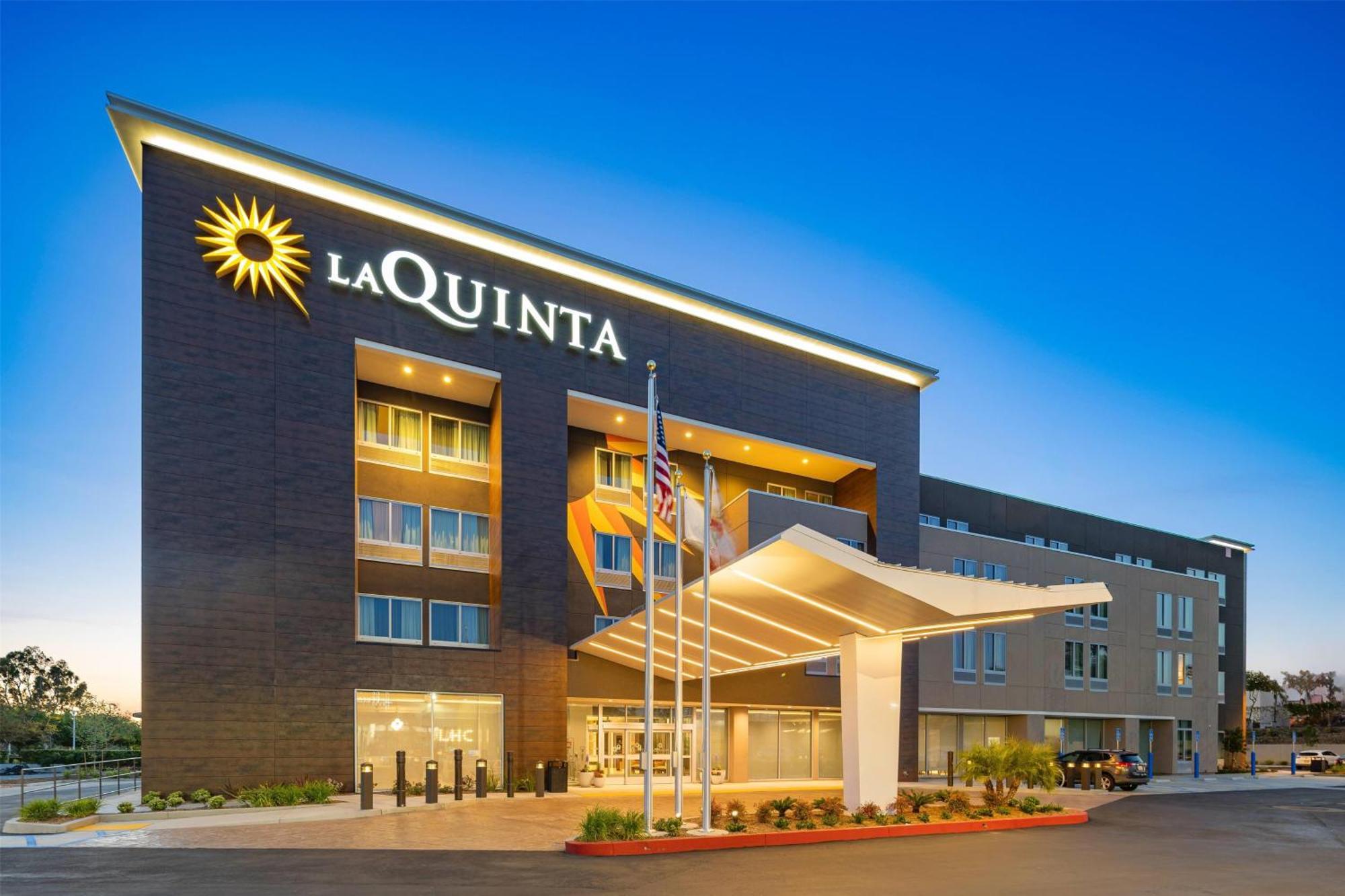 La Quinta Inn & Suites By Wyndham 拉哈布拉 外观 照片